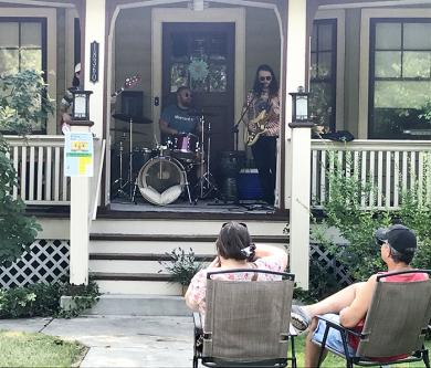 The Jack Bodie band performs "Sarah" at a home on Dixie Highway. (NJ)