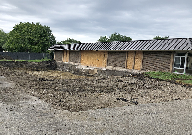 The site work is completed for the classroom addition at Churchill School, but work is delayed due to an operating engineers strike. (Marilyn Thomas/H-F Chronicle)