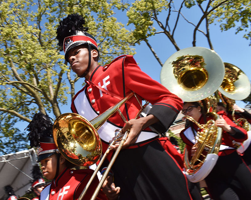 Homewood-Flossmoor High School marching band participates in Flossmoor Fest 2017. (Mary Compton/H-F Chronicle)