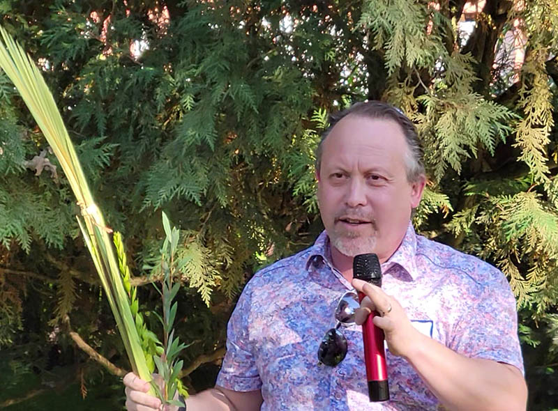 Rabbi Gidon Isaacs of Temple Beit Shalom in Munster.