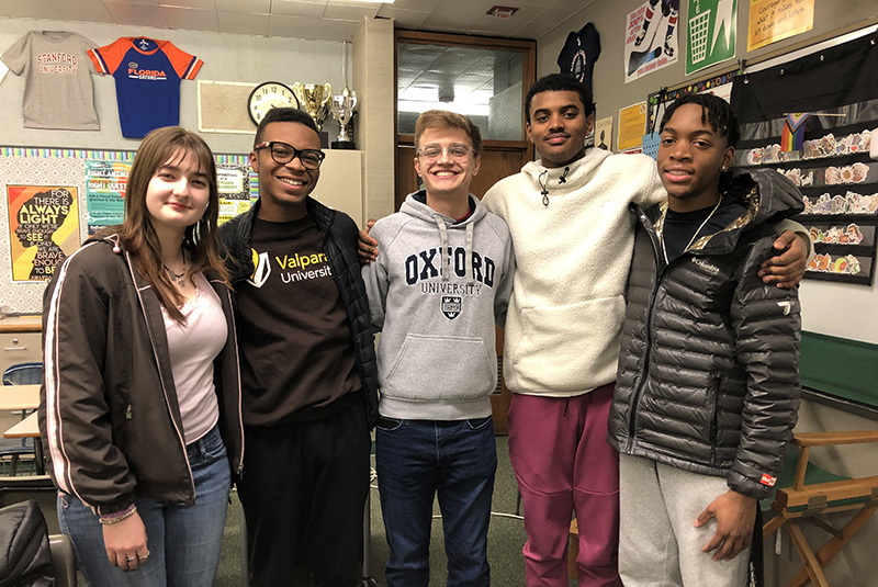 Members of the Homewood-Flossmoor High School Debate Club has been scoring victories in regional and national competitions. Debaters include, from left, Evelyn Malvestuto, Undra Pillows, Kevin Gibek, Tarendran Hayward and Harold Owens. (Marilyn Thomas photos/H-F Chronicle)
