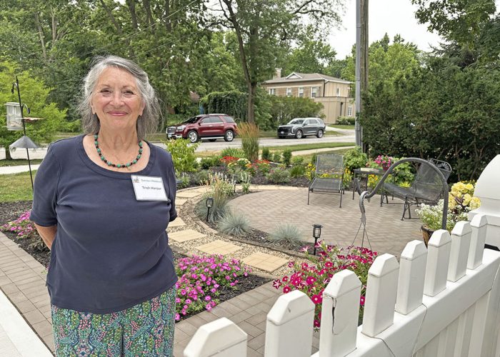 Garden Walk Trish Harper_web When big trees came down, it gave Trish Harper a chance to create this patio. (Marilyn Thomas/H-F Chronicle)