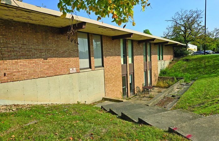 The former Homewood Public Library building at 17900 Dixie Highway served as an office building in recent years. The village purchased the property in 2022 and plans to demolish it to make way for a new water tower. (Eric Crump/H-F Chronicle)