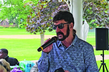 John Amico, owner of John Amico School of Hair Design, announces a $20,000 contribution to the Forever Lexi Foundation for scholarships. Alexis Wilson was weeks from starting to attend his school when she was killed in an encounter with Dolton police in 2021. (Eric Crump/H-F Chronicle)