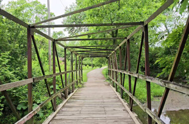 The Dartmouth pedestrian bridge is slated for replacement after four decades of linking the neighborhood in the southeast corner of Flossmoor with the rest of the village. (Eric Crump/H-F Chronicle)