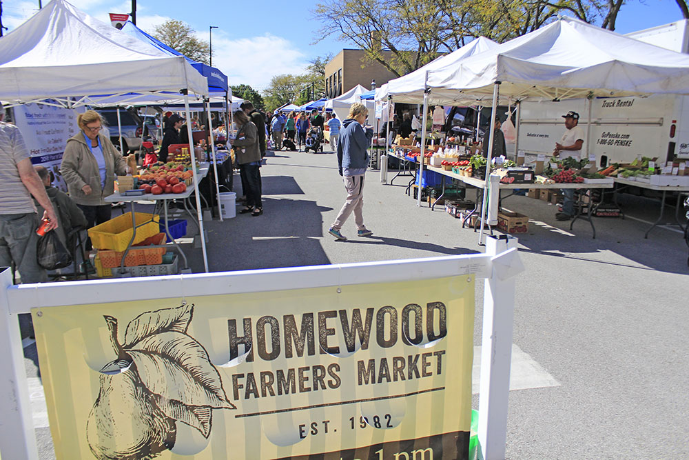 The Homewood Farmers Market is in the running for the honor of Top Farmers Market in Illinois. Patrons can vote for their favorite market through Sept. 30. (Chronicle file photo)