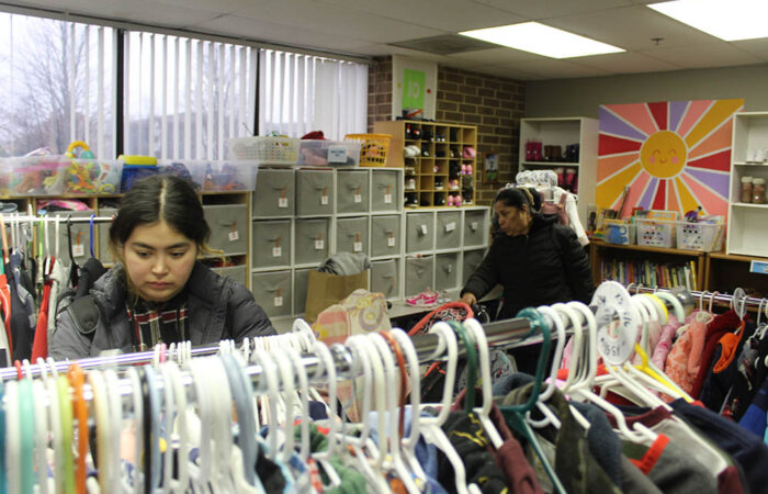 Suburban Access delivers 1,000 Thanksgiving meals amid rising need#11_web