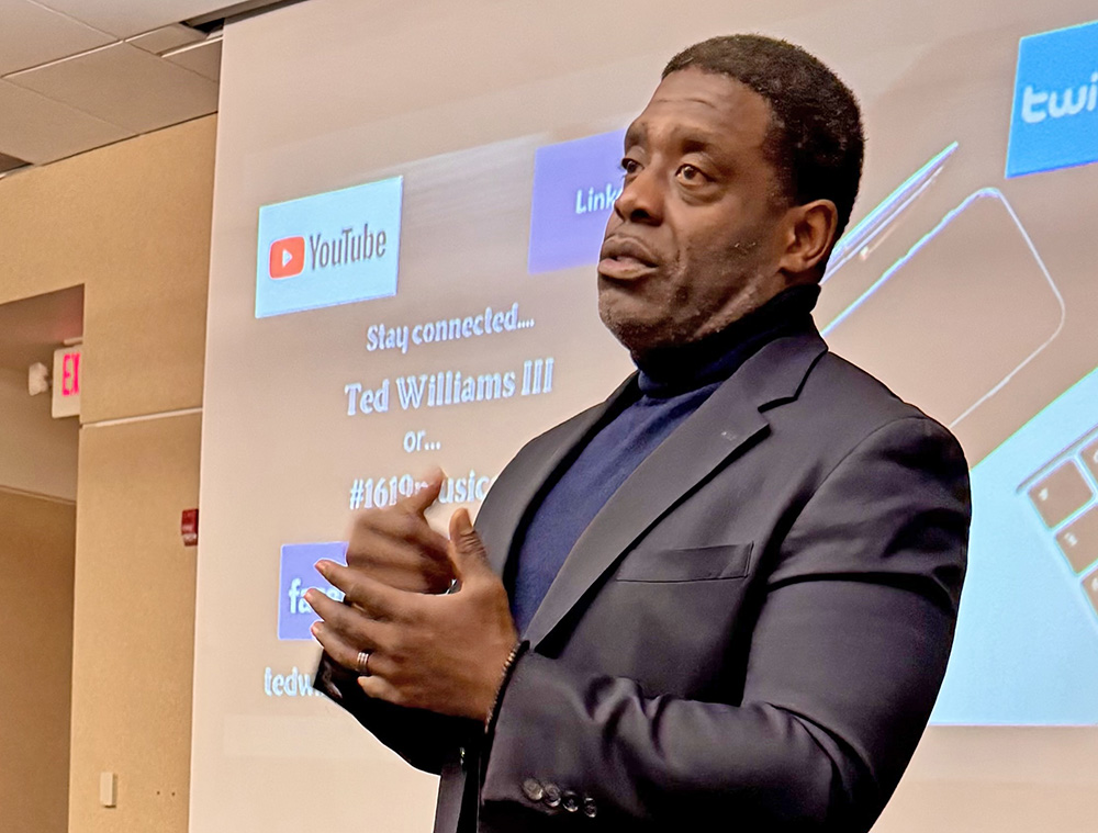 Ted Williams III engages with the audience during his presentation at the Flossmoor Library. (Karen Torme Olson)