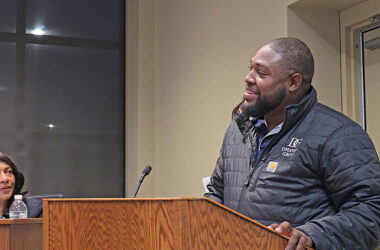 Antoine Washington explains his plans for a new restaurant at the former site of Cilantro Cocina Mexicana at 18755 Dixie Highway. The board voted to approve his liquor license request for the new venture. (Eric Crump/H-F Chronicle)