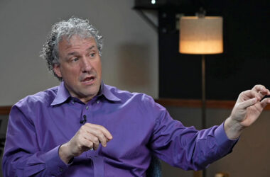 In a February interview with the Chronicle, Nicholas Epley describes the findings of his new book, "A Little More Social," about the power of simple interactions with strangers. (Bionic Content)