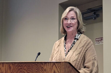 Executive Director Edie Dobrez presents the Homewood Science Center annual report for 2025 to the Homewood board at the April 28 meeting. (Eric Crump/H-F Chronicle)