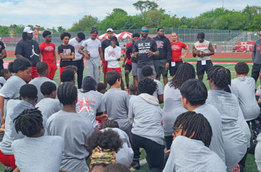 Dallas Cowboy Ryan Flournoy told kids at his camp that if the goal is 10, the way to get there isn't always five plus five. (David P. Funk/H-F Chronicle)