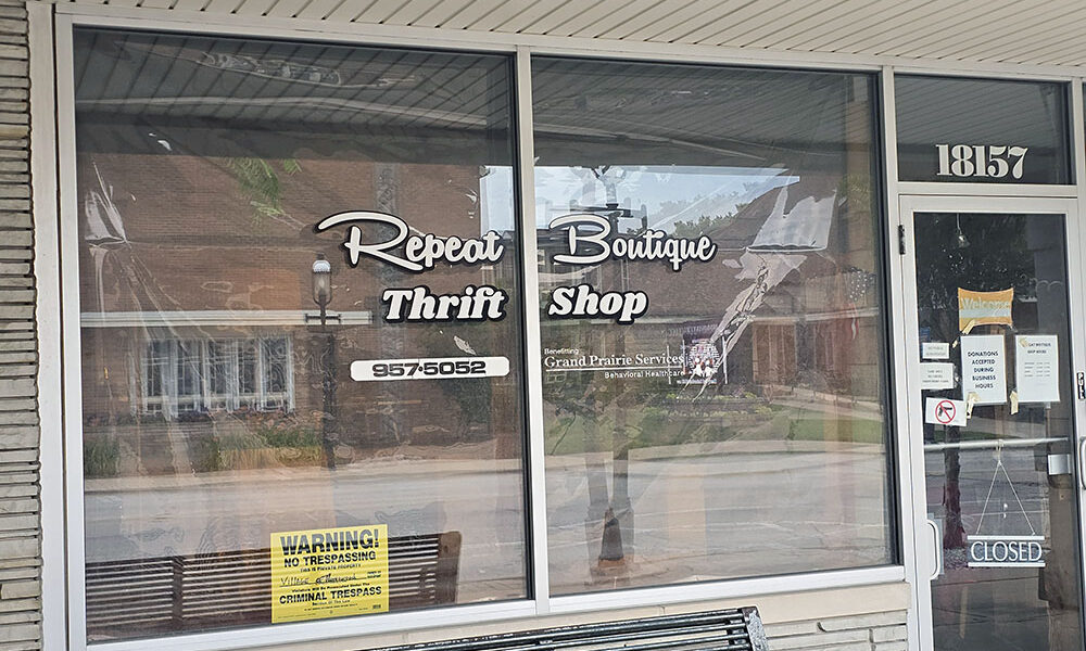 Homewood is soliciting bids to purchase the former Repeat Boutique space at 18157 Dixie Highway for redevelopment. (Eric Crump/H-F Chronicle)